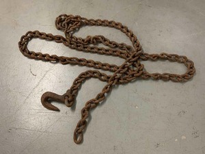 lot 267 image: (1) Chain with 1 Hook