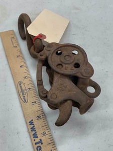 lot 271 image: Antique Block (patd. 1884)