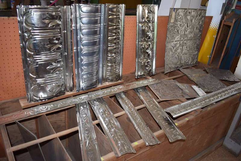 lot 9 image: (16) Parts & Pieces PressedEmbossed Tin, assorted