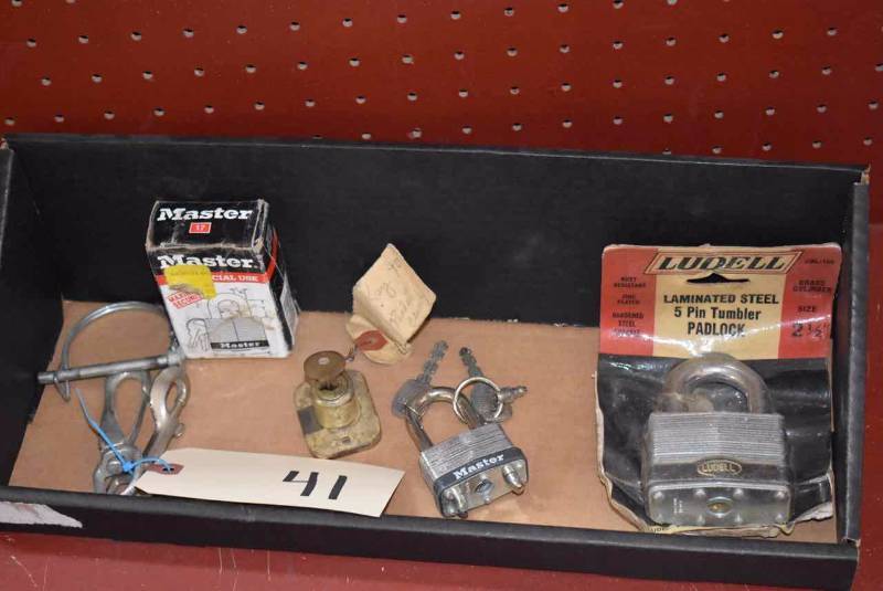 lot 41 image: Locks with Keys, Clips