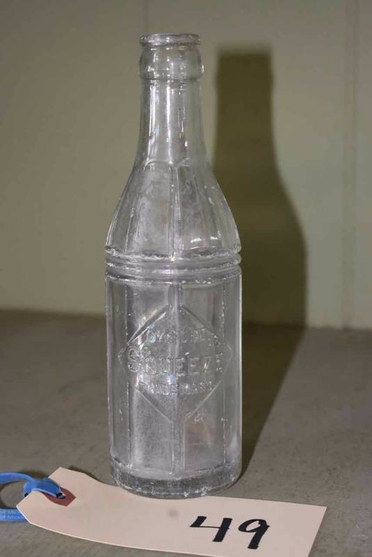 lot 49 image: Antique Bottle Squeeze, San Antonio Tx