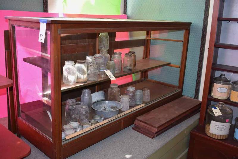 lot 63 image: Antique Oak Display Case
