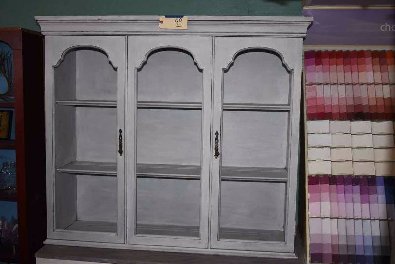 lot 99 image: Painted China Cabinet Top