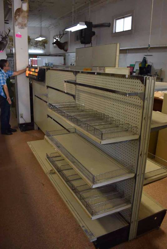 lot 142 image: Gondola Style Shelving
