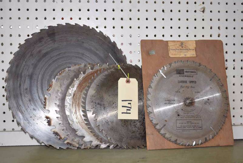lot 174 image: Asst. Saw Blades 10, (1)14