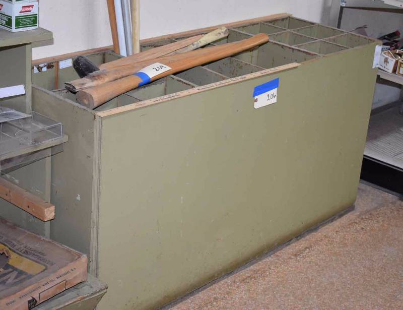 lot 206 image: Vintage Cubbied Bin  (contents not included, bin only)
