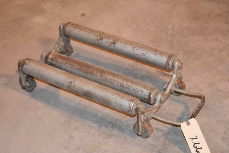 lot 266 image: Portable ReelSpool Roller