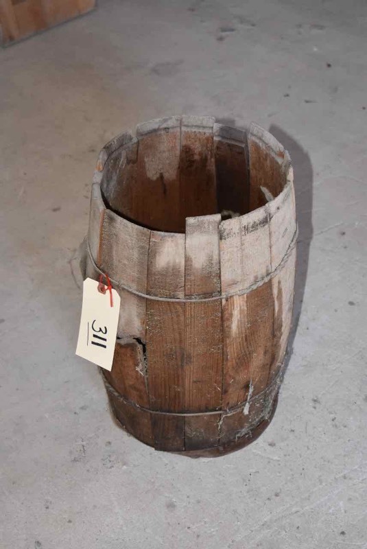 lot 311 image: Wood Keg with Wire Fence Nails