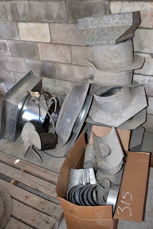 lot 315 image: Exhaust Fans