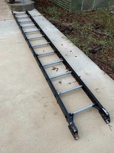 lot 304 image: Extension Ladder half (about 10 feet)