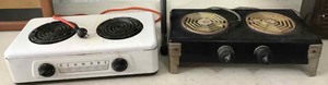 lot 61 image: (2) Vintage Hot Plates