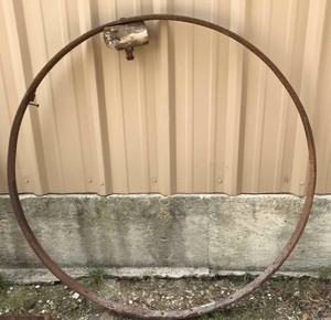 lot 133 image: Wagon Wheel Tire