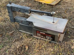 lot 9 image: Sears Craftsman Direct Drive Scroll Saw 16 inch (used)