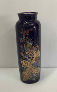 lot 139 image: Vintage Vase  Blue with Peacocks, Interpur, Made in Japan