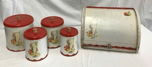 lot 325 image: Vintage Tin Canister Set and Breadbox