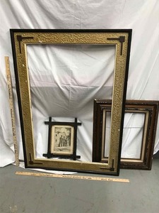 lot 358 image: Interesting Large Antique Picture Frame, Carved Wood Frame Picture of Alamo, Frame