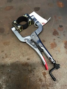 lot 80 image: Welding Pipe Clamp Vise