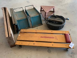 lot 5 image: Car Ramps, Creepers, Oil Change Tub, Etc.