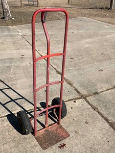 lot 44 image: Hand Truck (red)